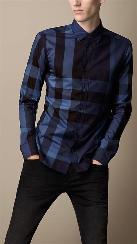 turquoise Burberry Shirts for Men 